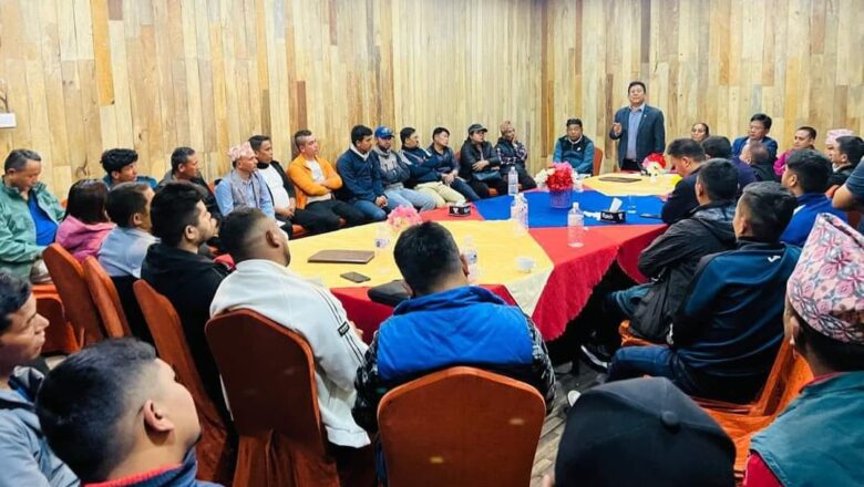 एमालेले उपनिर्वाचन लक्षित काठमाडौंमा बृहत भेला गर्दै