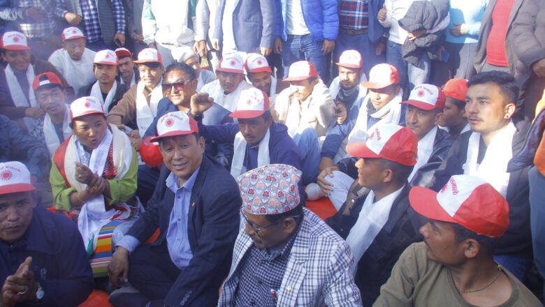 उपनिर्वाचनकालागि गौरीशंकरमा ७ राजनीतिक दलसहित १६ जनाको मनोनयन दर्ता, सुचीसहित
