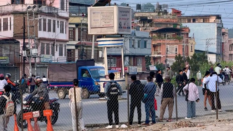 काठमाडौंमा बिहानैदेखि सार्वजनिक यातायात नचल्दा सर्वसाधारणलाई सास्ती